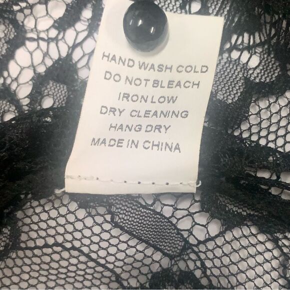 NATURALLY 99 mock neck lace blouse - Picture 5 of 5